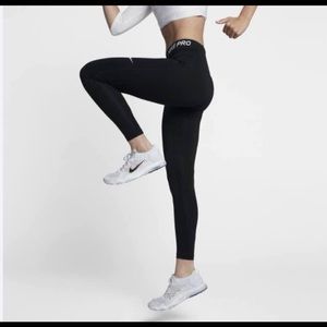 Nike Pro Women’s Mid Rise Training Tights